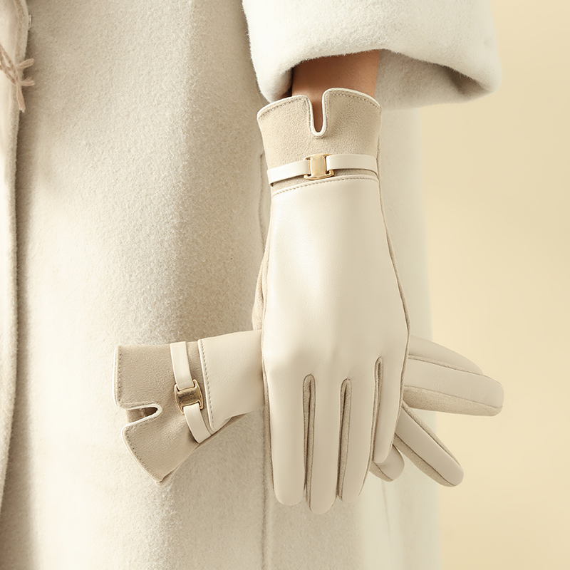 1 Pair of Gloves for Women in  - Leather Driving Glove 评论和价格